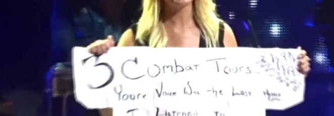 Watch as a Soldier’s Sign Brings Miranda Lambert to Tears Mid-Song