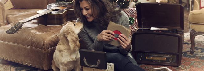 It’s Beginning to Look a Lot Like a “Tennessee Christmas” for Amy Grant