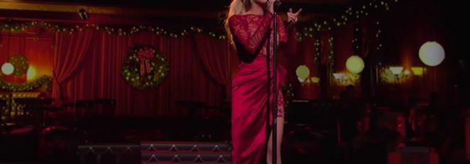 Watch Kelsea Ballerini Sizzle on “Chestnuts Roasting on an Open Fire” During “CMA Country Christmas”