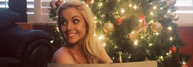 Check Out How Some of Your Favorite Country Stars Decorated Their Christmas Trees, Including Tim McGraw, Blake Shelton, Thomas Rhett, Lindsay Ell & More
