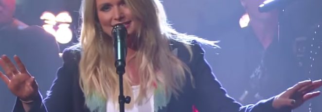 Watch Miranda Lambert’s Free-Spirited Performance of “Highway Vagabond” on “The Late Show”